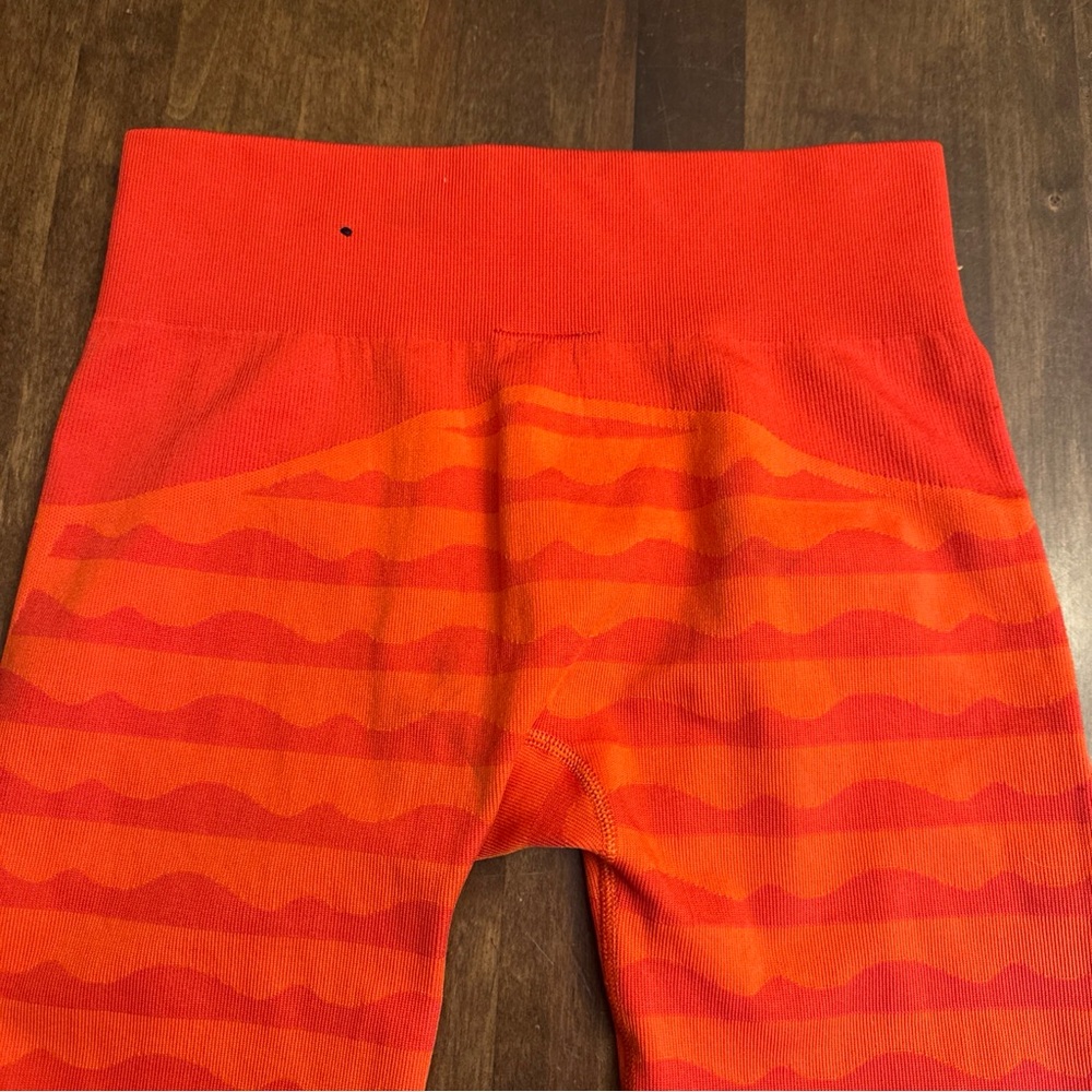Adidas x‎ Marimekko Aeroknit 7/8 Leggings Small Orange Stripe Sexy Gym 🧡 - Picture 5 of 7